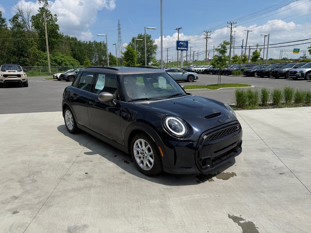 2023 MINI 5 Door COOPER S,CAMÉRA DE RECUL,BANC CHAUFFANT in Charlemagne, Quebec - 13 - w1024h768px