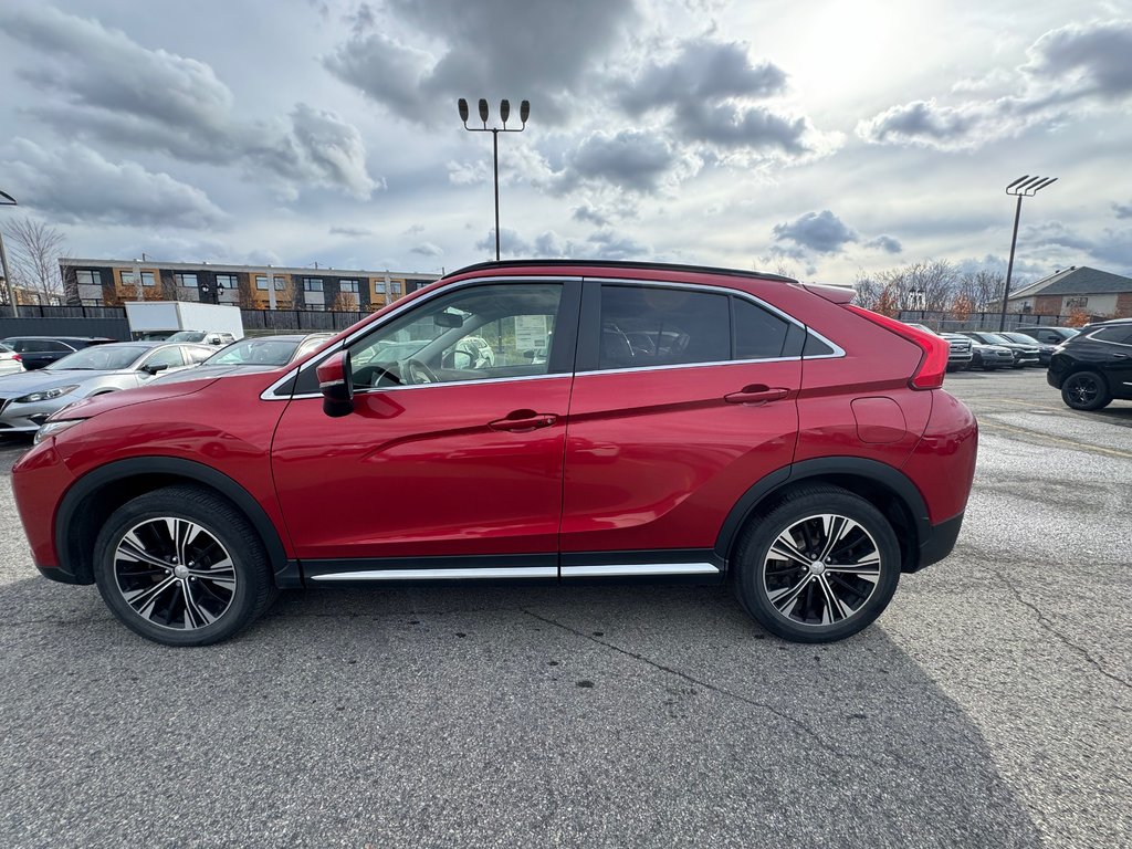 Eclipse CROSS SE S-AWC TOIT OUVRANT.SIEGES CUIR 2018 à Charlemagne, Québec - 4 - w1024h768px