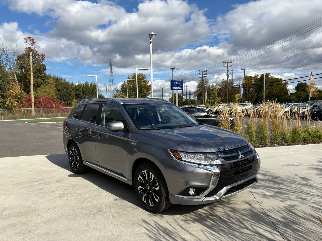2018 Mitsubishi Outlander PHEV SE, BANC CHAUFFANT, CAMÉRA DE RECUL, TOIT OUVRANT in Charlemagne, Quebec - 13 - w1024h768px