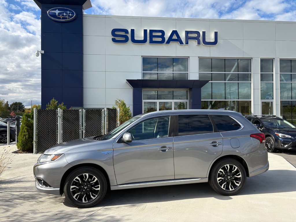 2018 Mitsubishi Outlander PHEV SE, BANC CHAUFFANT, CAMÉRA DE RECUL, TOIT OUVRANT in Charlemagne, Quebec - 3 - w1024h768px