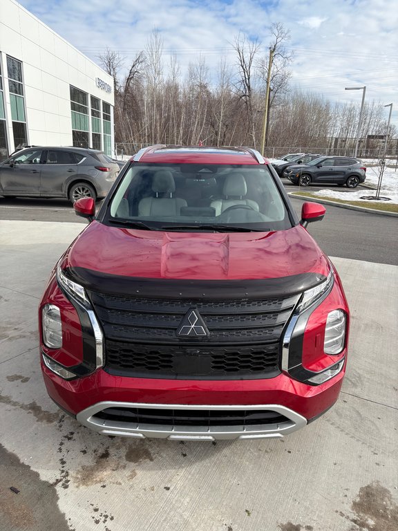 2023 Mitsubishi Outlander PHEV SEL, CAMÉRA DE RECUL, BANC CHAUFFANT in Charlemagne, Quebec - 14 - w1024h768px