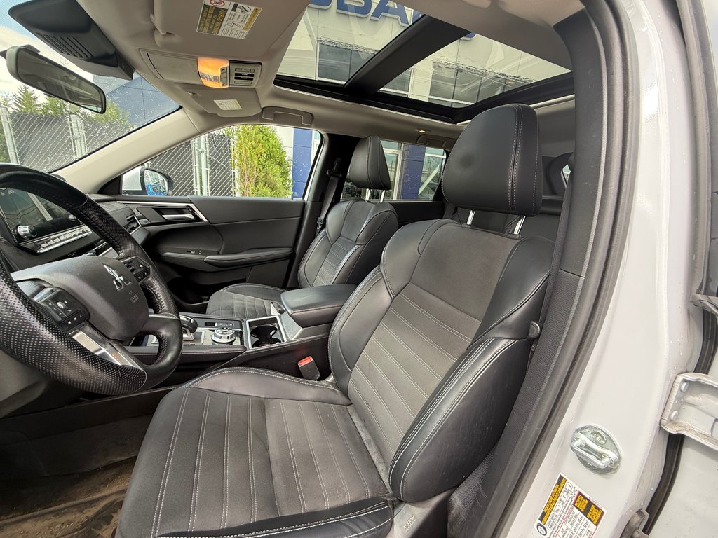 Mitsubishi Outlander Plug-In Hybrid SEL, CAMÉRA DE RECUL, BANC CHAUFFANT 2024 à Charlemagne, Québec - 5 - w1024h768px