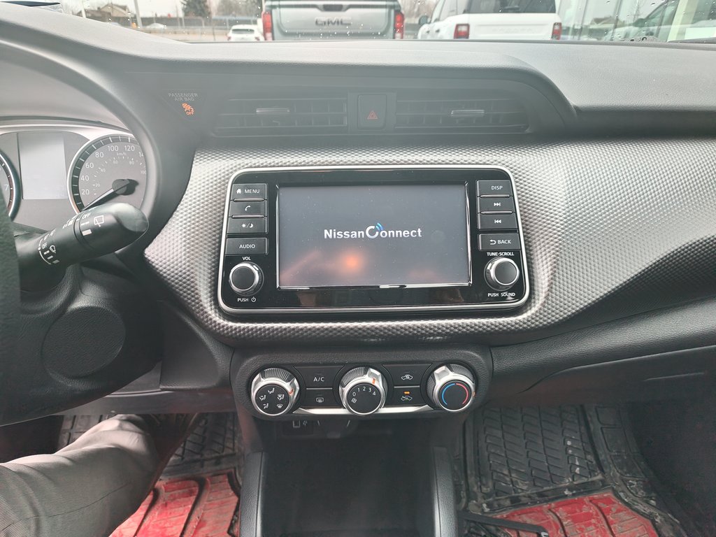 2020 Nissan Kicks S in Saint-Jérôme, Quebec - 8 - w1024h768px