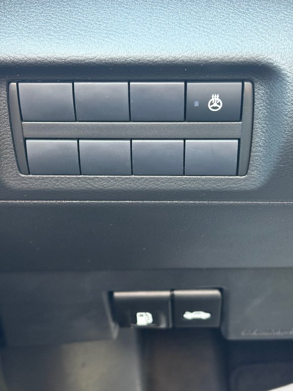 2023 Nissan Kicks SR,CAMÉRA DE RECUL,BANC CHAUFFANT in Saint-Jérôme, Quebec - 20 - w1024h768px
