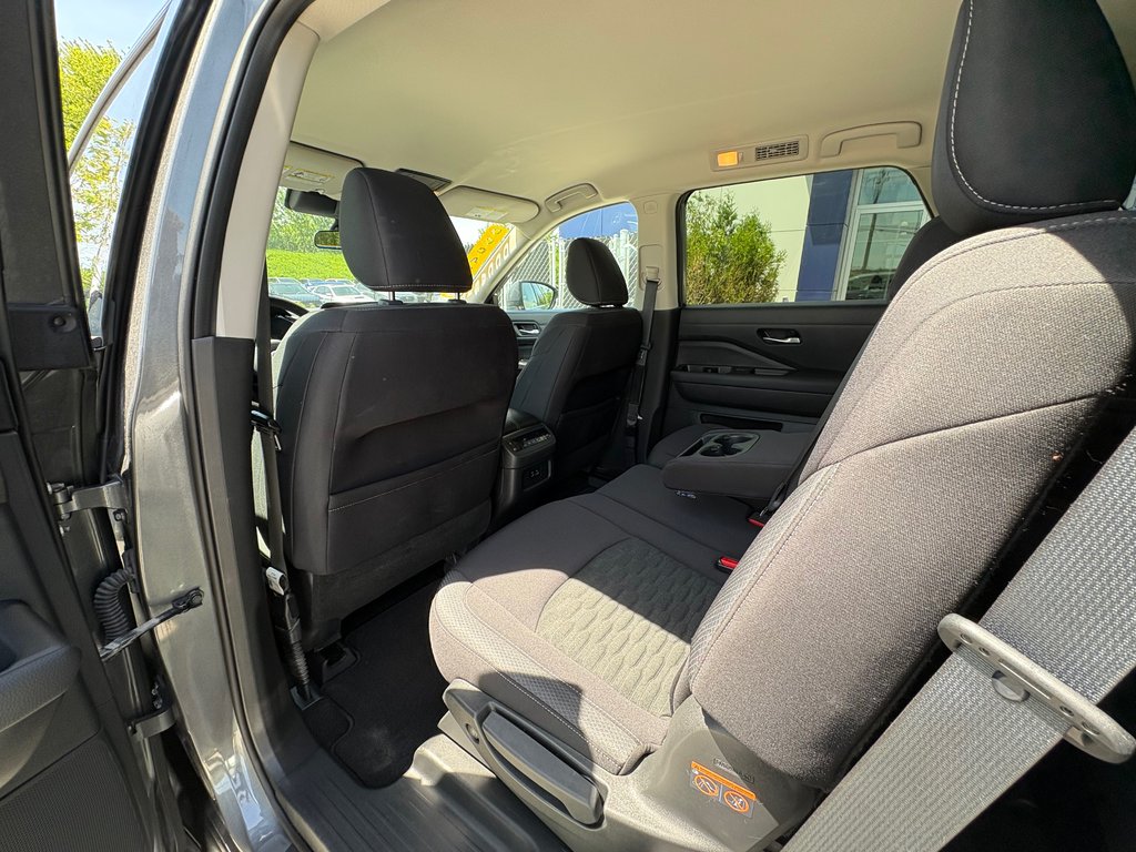 2022 Nissan Pathfinder S, CAMÉRA DE RECUL, BANC CHAUFFANT in Saint-Jérôme, Quebec - 9 - w1024h768px
