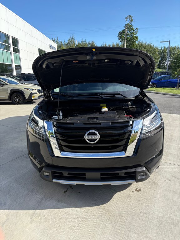 2023 Nissan Pathfinder SL, CAMÉRA DE RECUL ,BANC CHAUFFANT, CUIR in Saint-Jérôme, Quebec - 25 - w1024h768px
