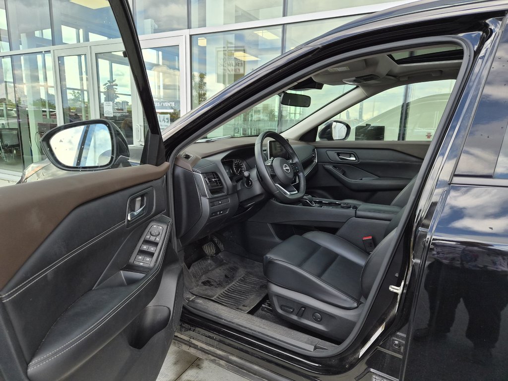 2023 Nissan ROGUE AWD SV SV MIDNIGHT in Charlemagne, Quebec - 6 - w1024h768px