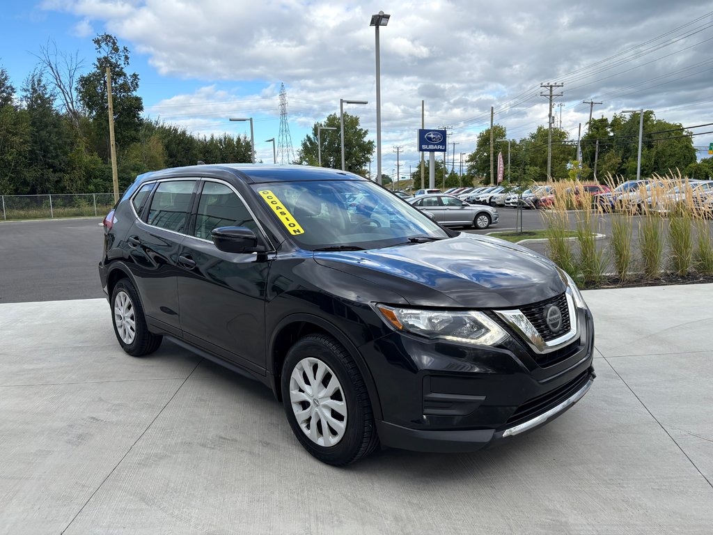 2018 Nissan Rogue S, CAMÉRA DE RECUL, DÉTECTEUR D'ANGLE MORT in Charlemagne, Quebec - 13 - w1024h768px
