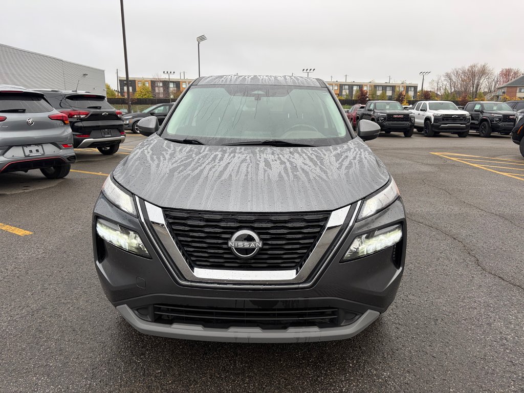 Nissan Rogue AWD S 2022 à Charlemagne, Québec - 2 - w1024h768px