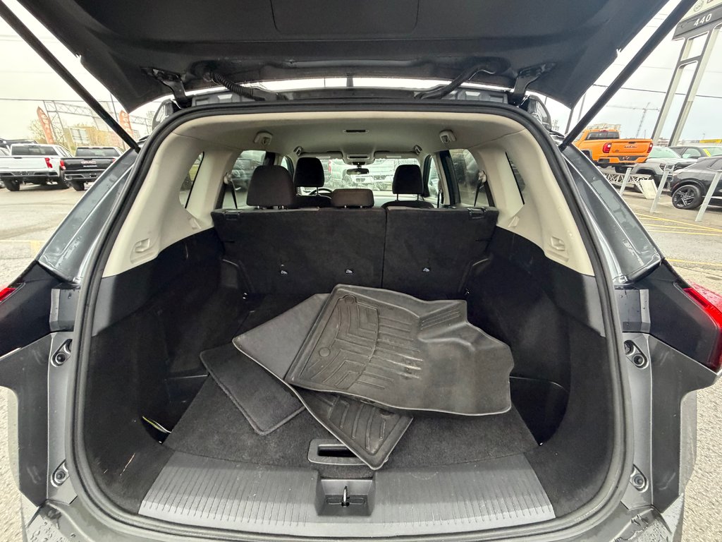 Nissan Rogue AWD S 2022 à Charlemagne, Québec - 7 - w1024h768px