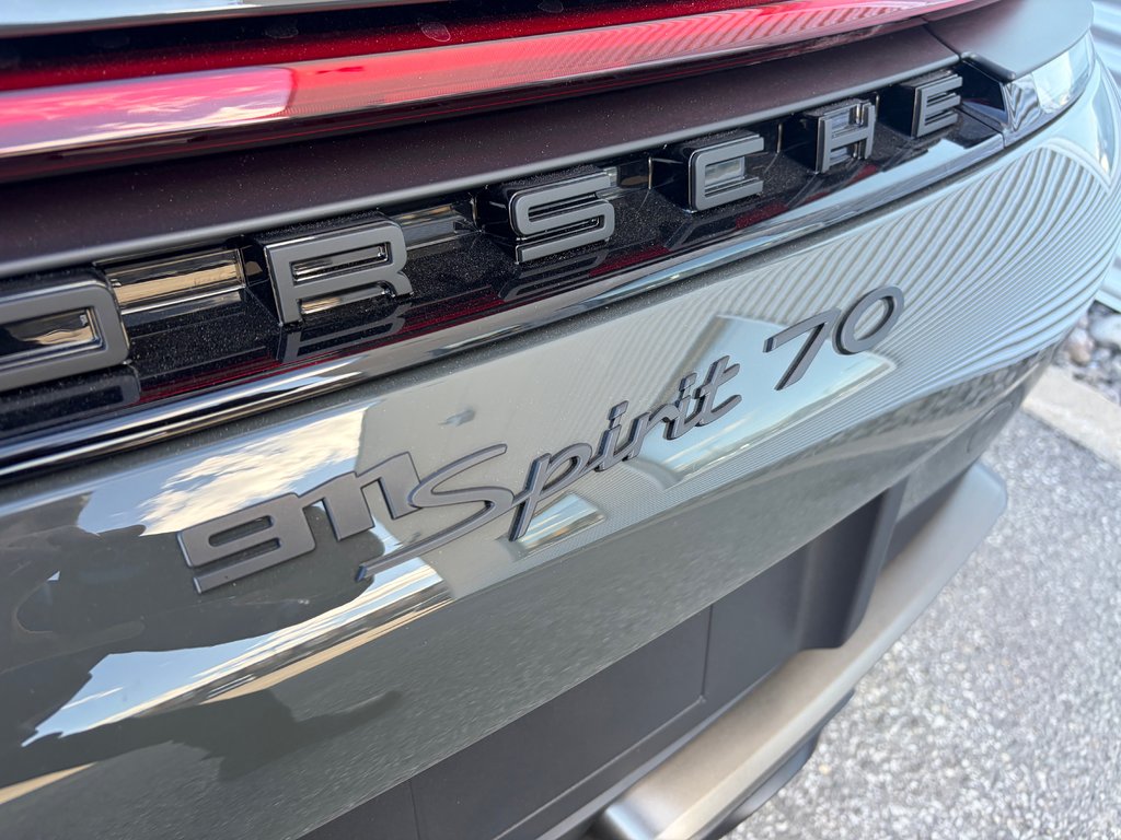 Porsche 911 Spirit 70 2026 à Charlemagne, Québec - 7 - w1024h768px