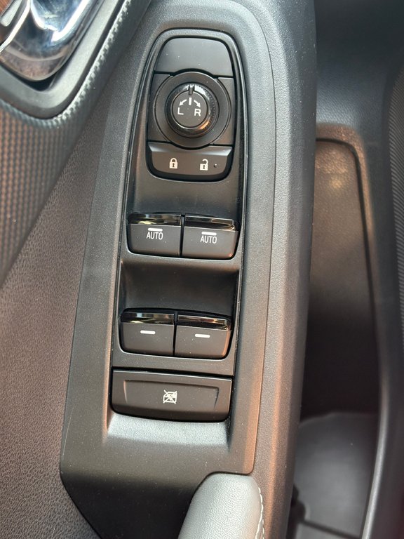 2024 Subaru Crosstrek TOURING, BANC CHAUFFANT, CAMÉRA DE RECUL in Charlemagne, Quebec - 24 - w1024h768px