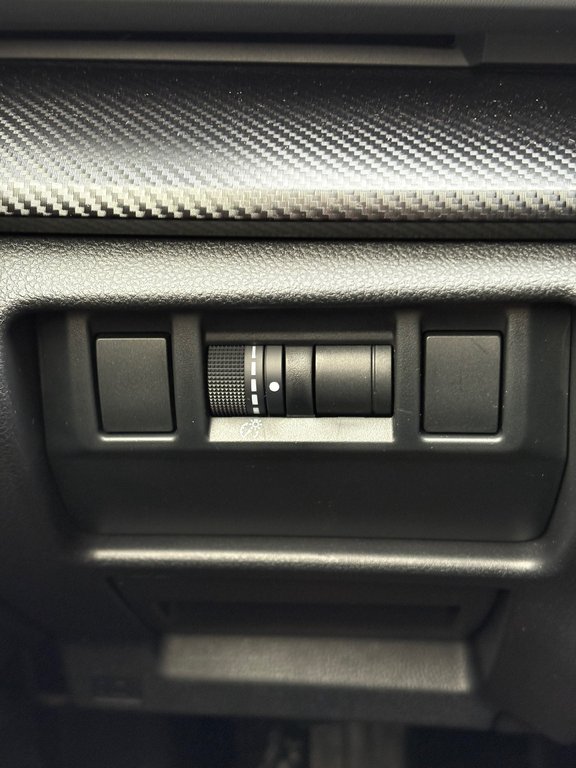 2024 Subaru Crosstrek TOURING, BANC CHAUFFANT, CAMÉRA DE RECUL in Charlemagne, Quebec - 25 - w1024h768px