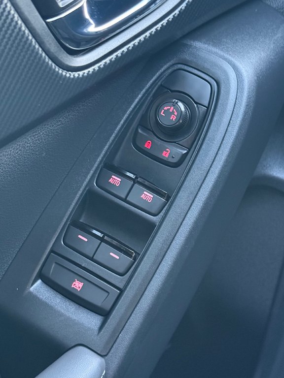 2024 Subaru Crosstrek TOURISME, CAMÉRA DE RECUL, BANC CHAUFFANT in Charlemagne, Quebec - 25 - w1024h768px