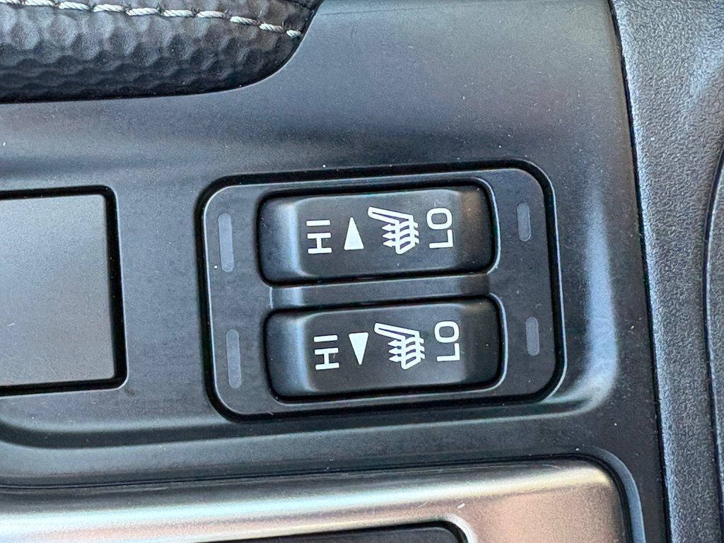 2022 Subaru Forester LIMITED, BANC CHAUFFANT, CAMÉRA DE RECUL in Charlemagne, Quebec - 17 - w1024h768px