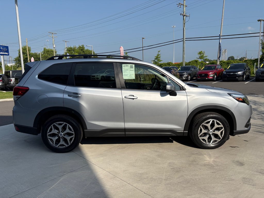 2023 Subaru Forester TOURING, BANC CHAUFFANT, CAMÉRA DE RECUL in Charlemagne, Quebec - 12 - w1024h768px