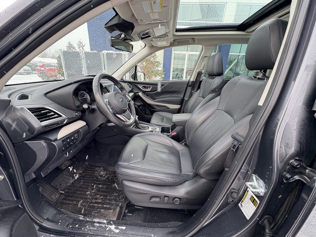 Subaru Forester LIMITED, CAMÉRA DE RECUL, BANC CHAUFFANT 2023 à Charlemagne, Québec - 5 - w1024h768px