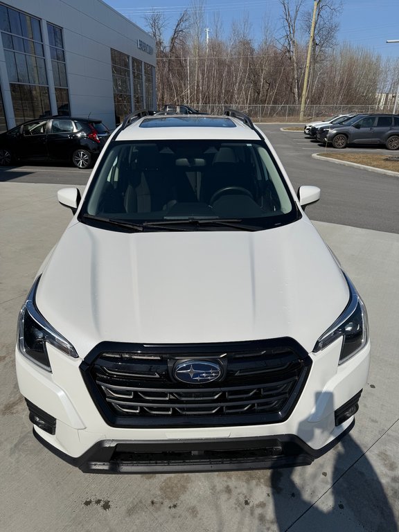 2024 Subaru Forester Touring in Saint-Jérôme, Quebec - 14 - w1024h768px