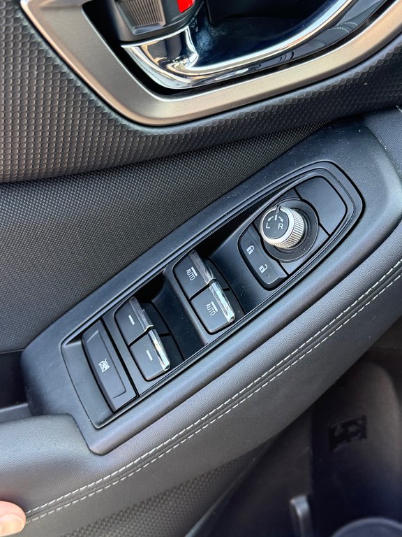 2024 Subaru Forester Touring in Saint-Jérôme, Quebec - 29 - w1024h768px