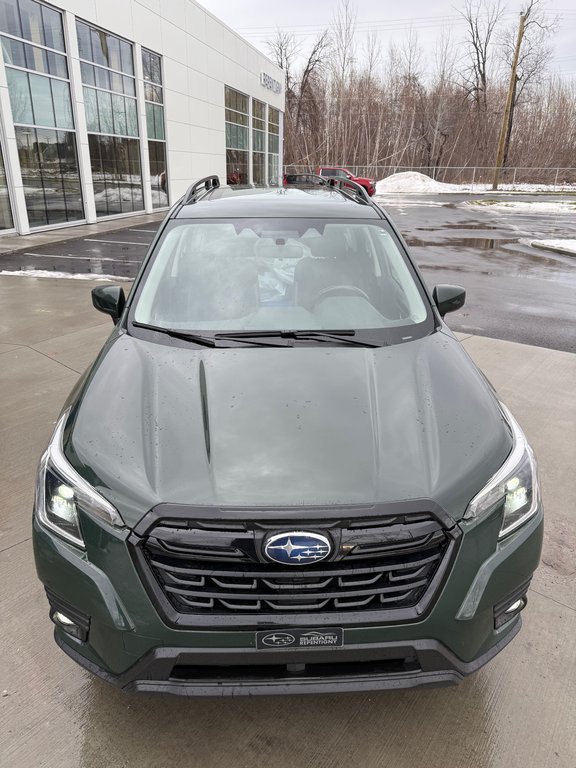2024 Subaru Forester TOURING,CAMÉRA DE RECUL,BANC CHAUFFANT in Charlemagne, Quebec - 14 - w1024h768px