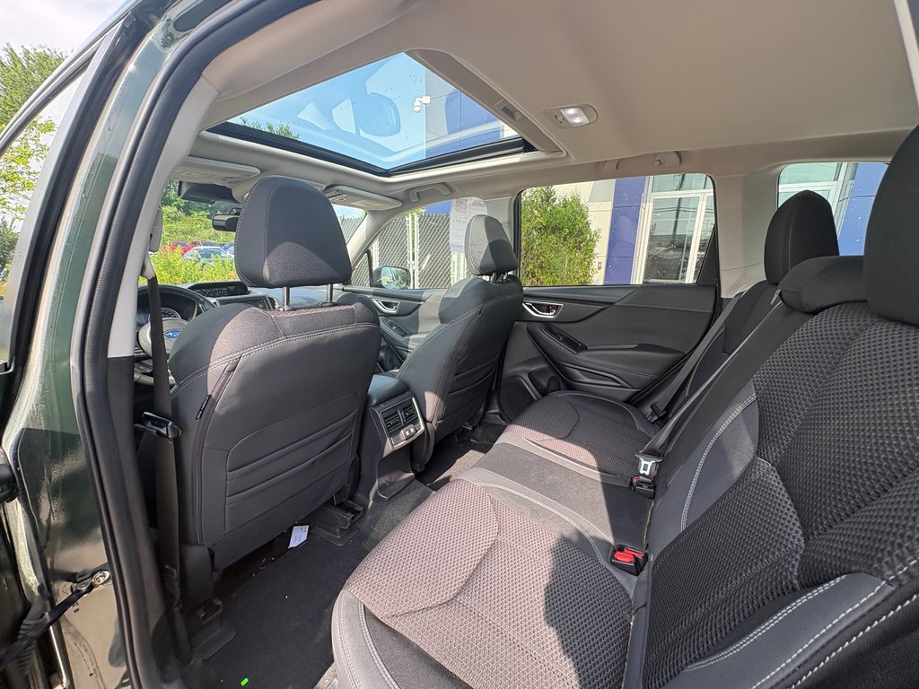 2024 Subaru Forester TOURING, CAMÉRA DE RECUL, BANC CHAUFFANT in Saint-Jérôme, Quebec - 9 - w1024h768px