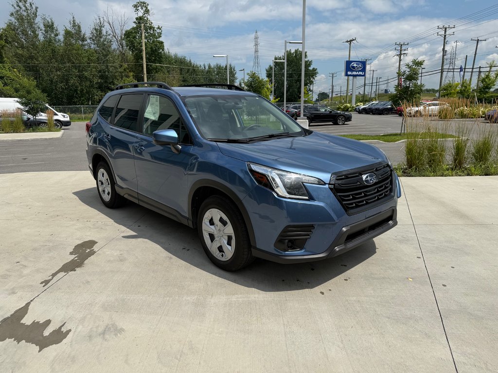 Subaru Forester BASE,CAMÉRA DE RECUL,BANC CHAUFFANT 2024 à Charlemagne, Québec - 12 - w1024h768px