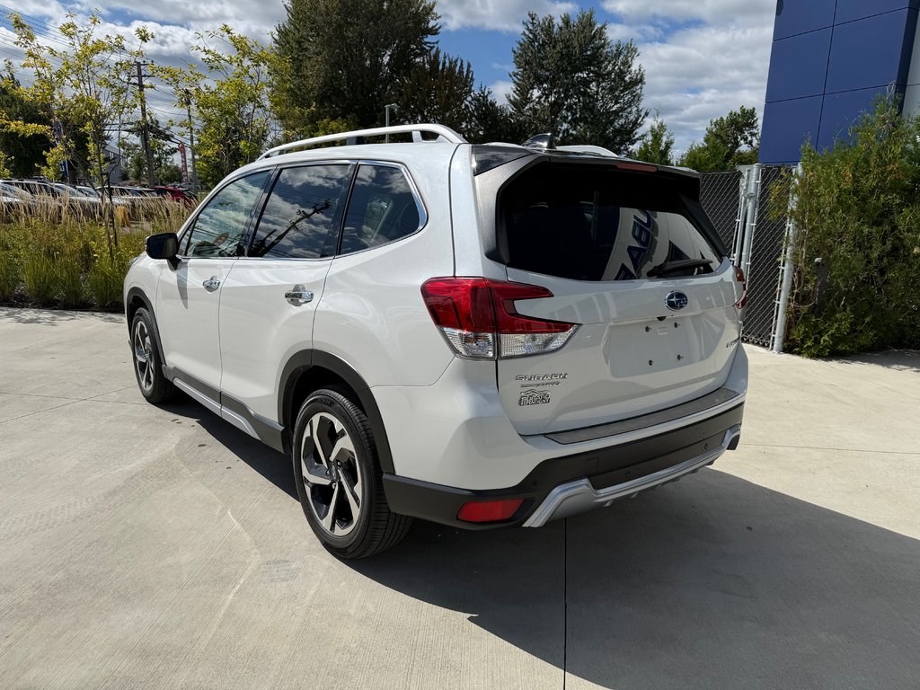 Subaru Forester PREMIER,CAMÉRA DE RECUL,BANC CHAUFFANT 2024 à Charlemagne, Québec - 7 - w1024h768px