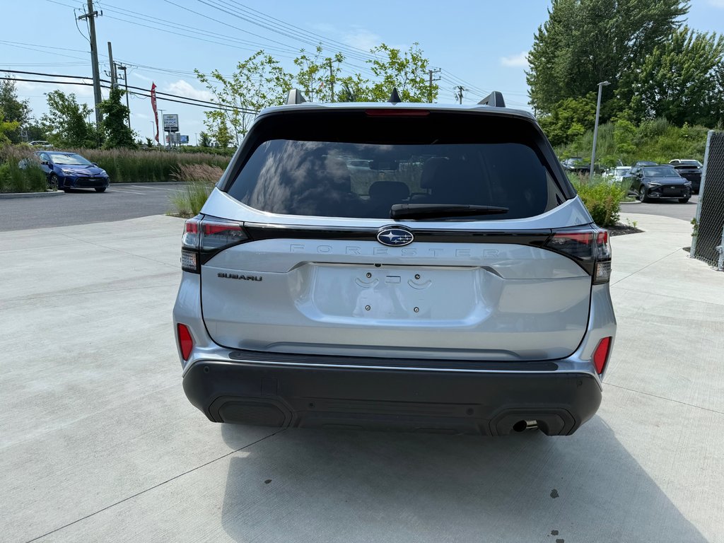 2025 Subaru Forester TOURING,CAMÉRA DE RECUL,BANC CHAUFFANT in Charlemagne, Quebec - 7 - w1024h768px