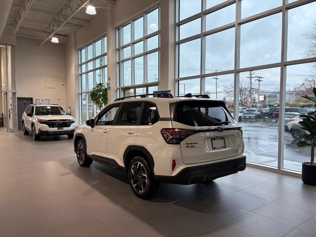 2026 Subaru Forester Limited in Charlemagne, Quebec - 6 - w1024h768px