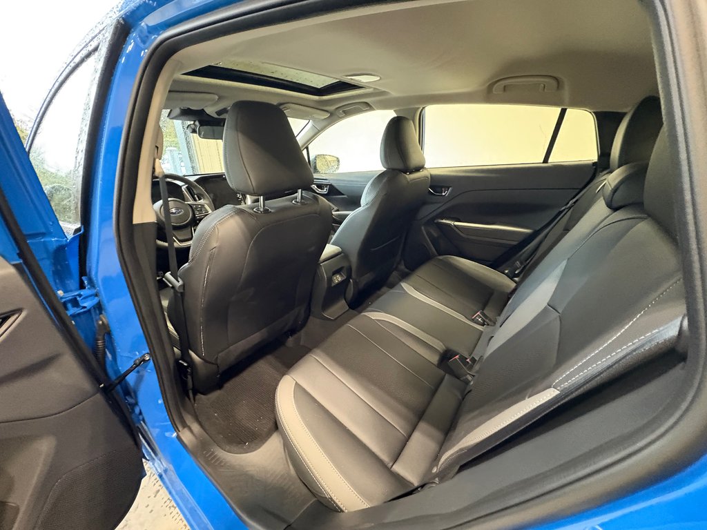 Subaru Impreza 5-Door Sport-tech 2025 à Charlemagne, Québec - 6 - w1024h768px