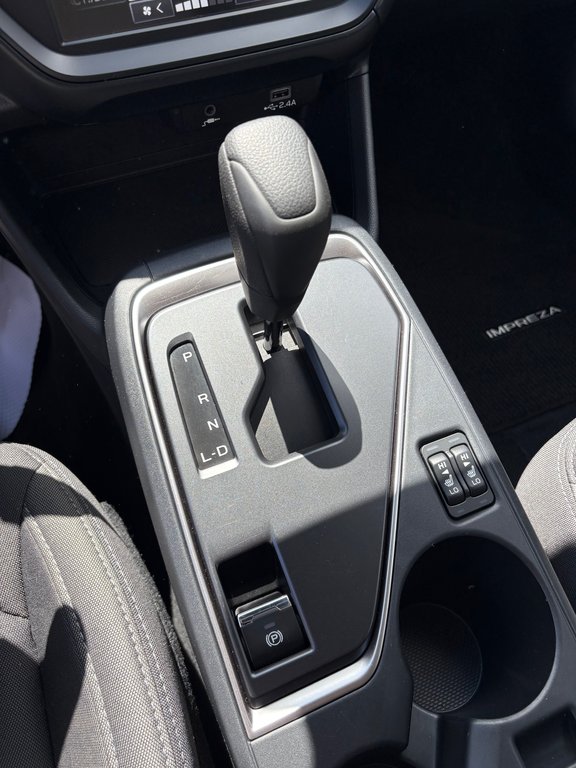 Subaru Impreza 5-Door COMMODITÉ, CAMÉRA DE RECUL, BANC CHAUFFANT 2025 à Saint-Jérôme, Québec - 15 - w1024h768px