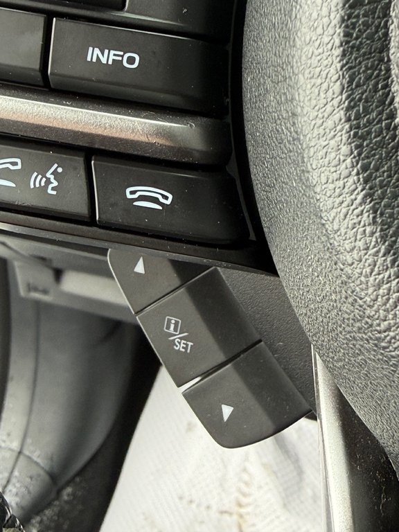 2022 Subaru Impreza Touring in Charlemagne, Quebec - 19 - w1024h768px