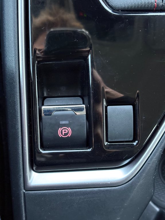 2024 Subaru Impreza TOURING, BANC CHAUFFANT, CAMÉRA DE RECUL in Charlemagne, Quebec - 15 - w1024h768px