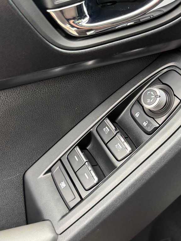 2024 Subaru Impreza SPORT-TECH,CAMÉRA DE RECUL,BANC CHAUFFANT,CUIR in Saint-Jérôme, Quebec - 26 - w1024h768px