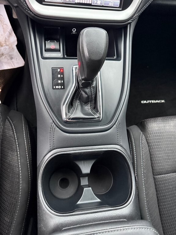 Subaru Outback COMMODITÉ, BANC CHAUFFANT, CAMÉRA DE RECUL 2024 à Saint-Jérôme, Québec - 15 - w1024h768px