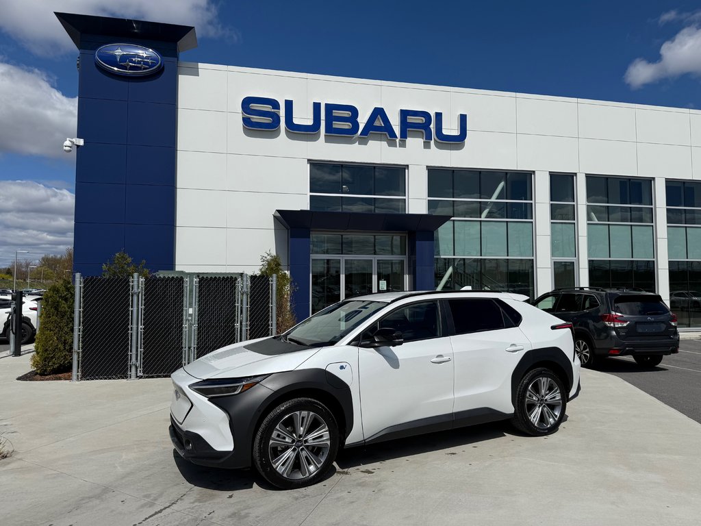 2023 Subaru Solterra ENSEMBLE DE LUXE,CAMÉRA DE RECUL,BANC CHAUFFANT in Saint-Jérôme, Quebec - 3 - w1024h768px