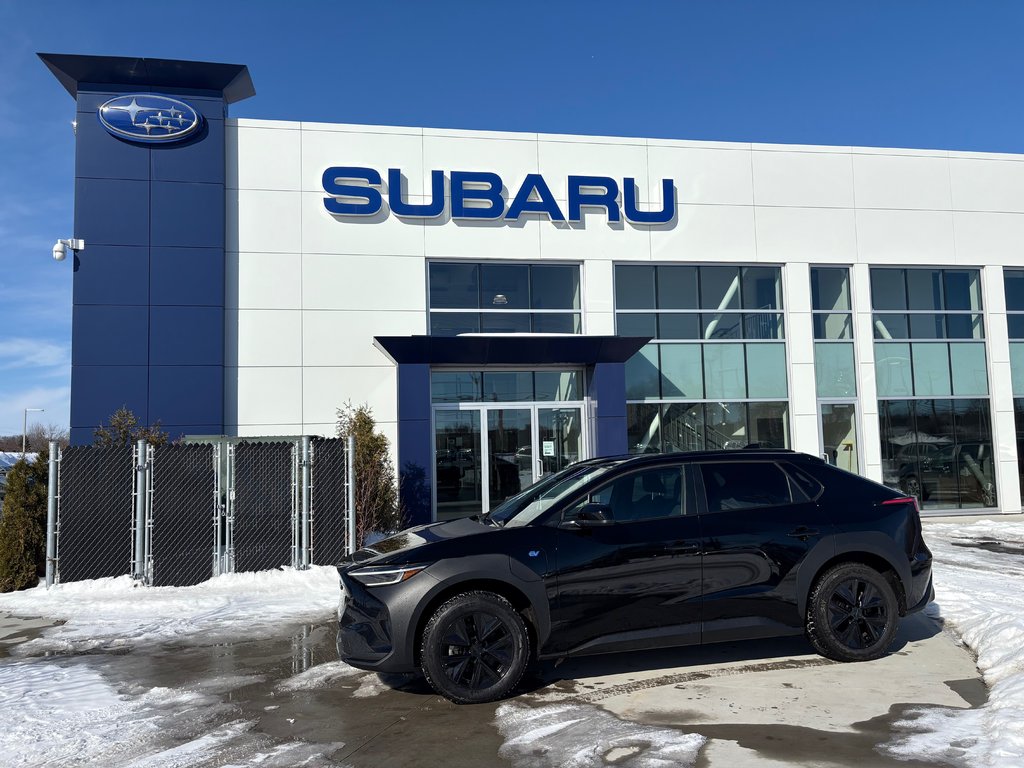 Subaru Solterra BASE, CAMÉRA DE RECUL, BANC CHAUFFANT 2024 à Saint-Jérôme, Québec - 3 - w1024h768px