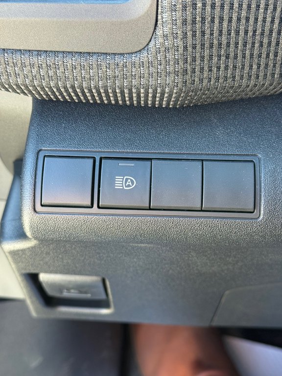 Subaru Solterra BASE, CAMÉRA DE RECUL, BANC CHAUFFANT 2024 à Saint-Jérôme, Québec - 23 - w1024h768px