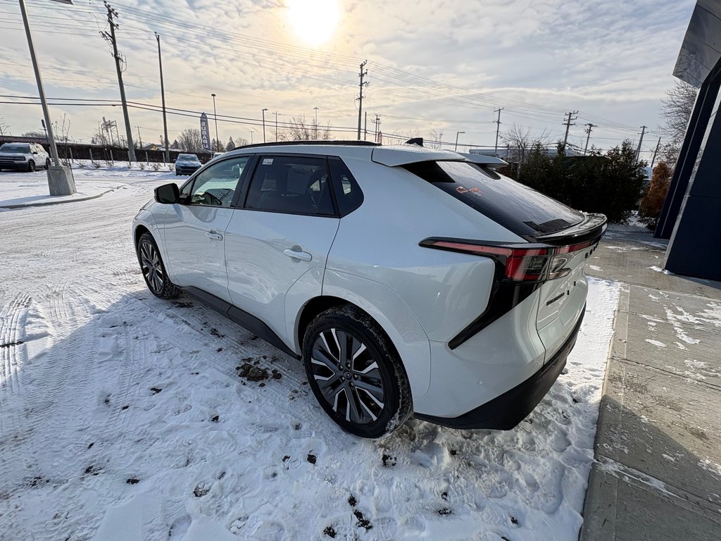 2026 Subaru Solterra AWD in Charlemagne, Quebec - 3 - w1024h768px