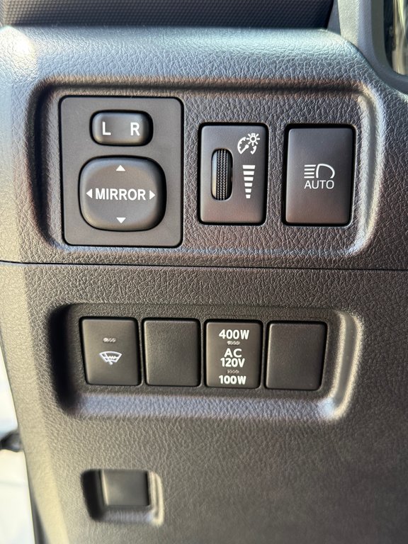 2020 Toyota 4Runner LIMITED,CAMÉRA DE RECUL,BANC CHAUFFANT in Saint-Jérôme, Quebec - 25 - w1024h768px