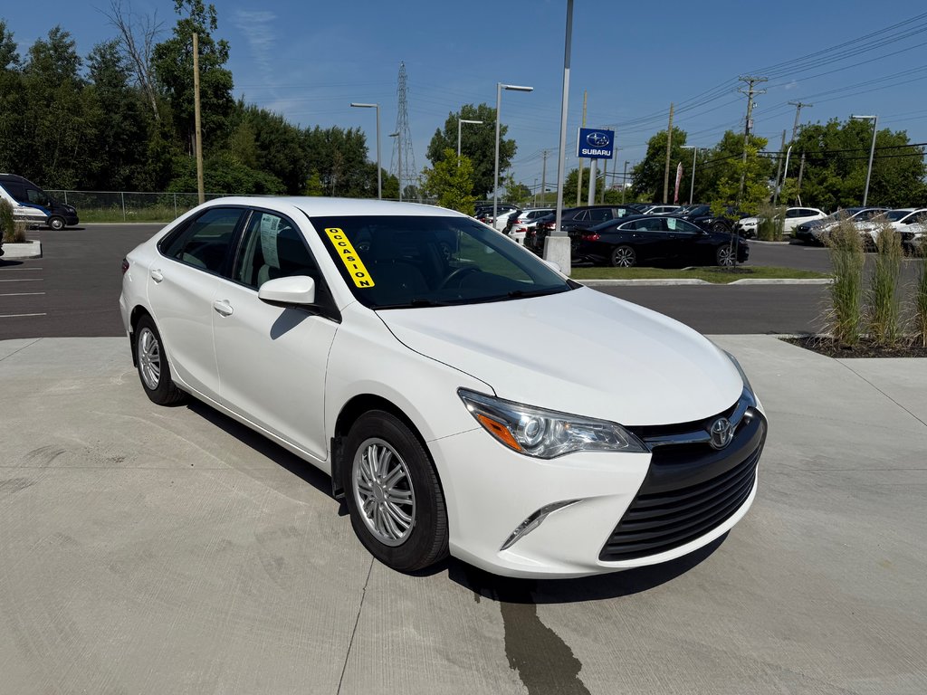 Toyota Camry LE,CAMÉRA DE RECUL, 2016 à Charlemagne, Québec - 13 - w1024h768px