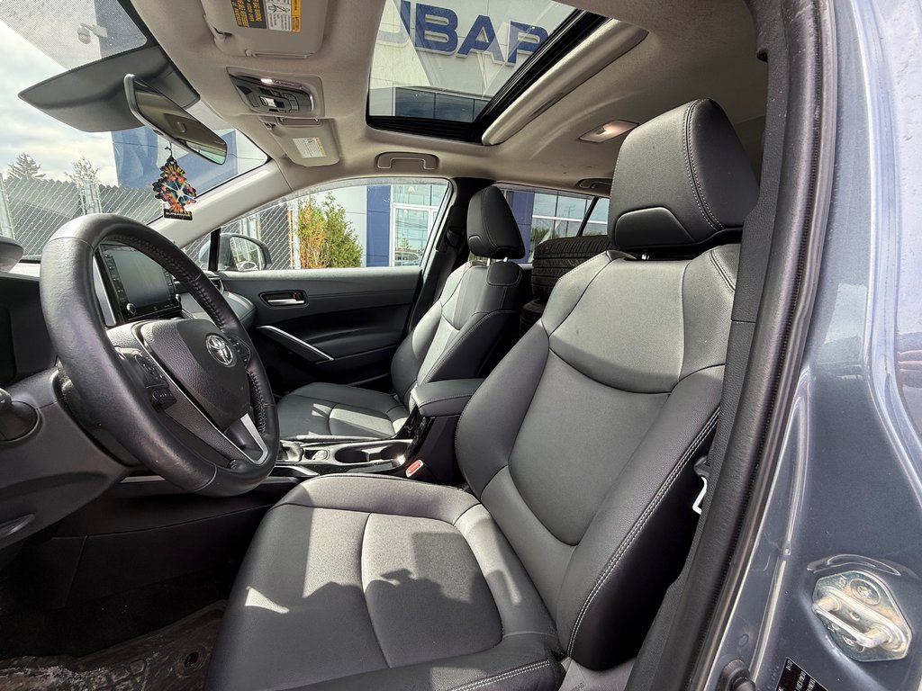 Toyota COROLLA CROSS XLE,AWD,CAMÉRA DE RECUL,BANC CHAUFFANT 2022 à Charlemagne, Québec - 5 - w1024h768px