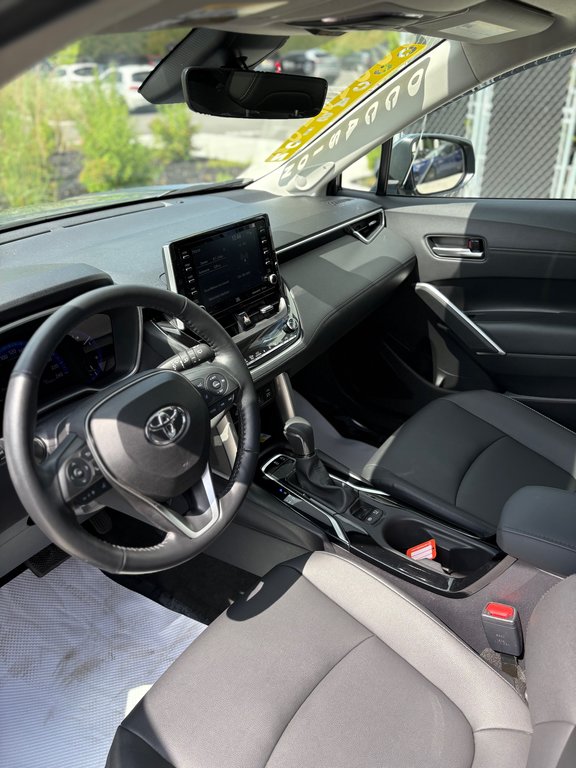 Toyota COROLLA CROSS XLE,AWD,CAMÉRA DE RECUL,BANC CHAUFFANT 2022 à Charlemagne, Québec - 4 - w1024h768px