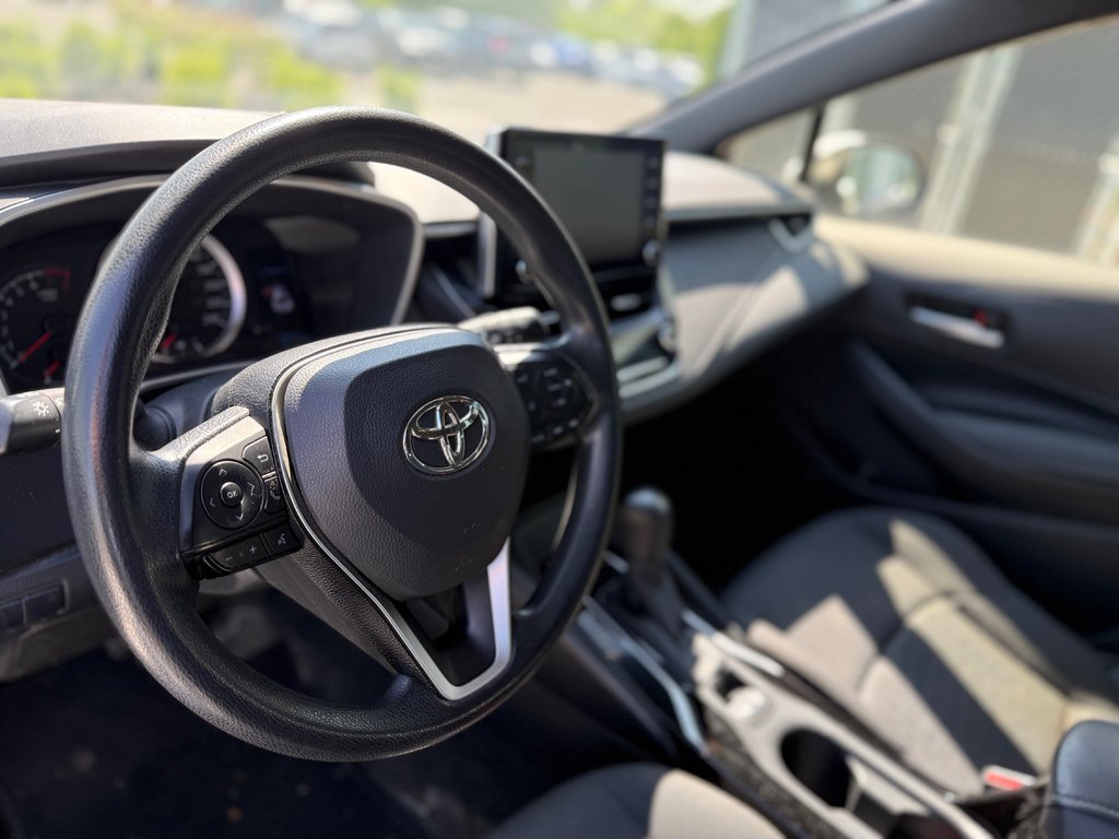 Toyota Corolla Hatchback BASE,CAMÉRA DE RECUL, 2021 à Charlemagne, Québec - 4 - w1024h768px
