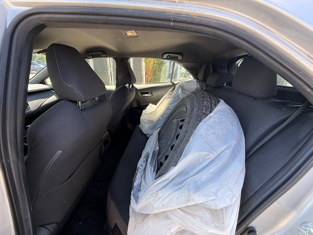 Toyota Corolla Hatchback BASE,CAMÉRA DE RECUL, 2021 à Charlemagne, Québec - 9 - w1024h768px
