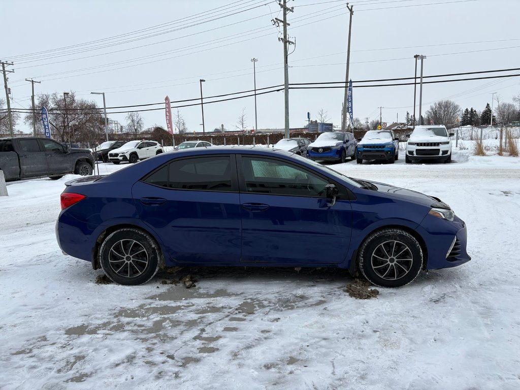 Toyota Corolla SE, CAMÉRA DE RECUL, BANC CHAUFFANT 2017 à Charlemagne, Québec - 12 - w1024h768px