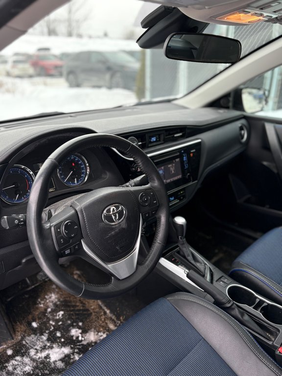 Toyota Corolla SE, CAMÉRA DE RECUL, BANC CHAUFFANT 2017 à Charlemagne, Québec - 4 - w1024h768px