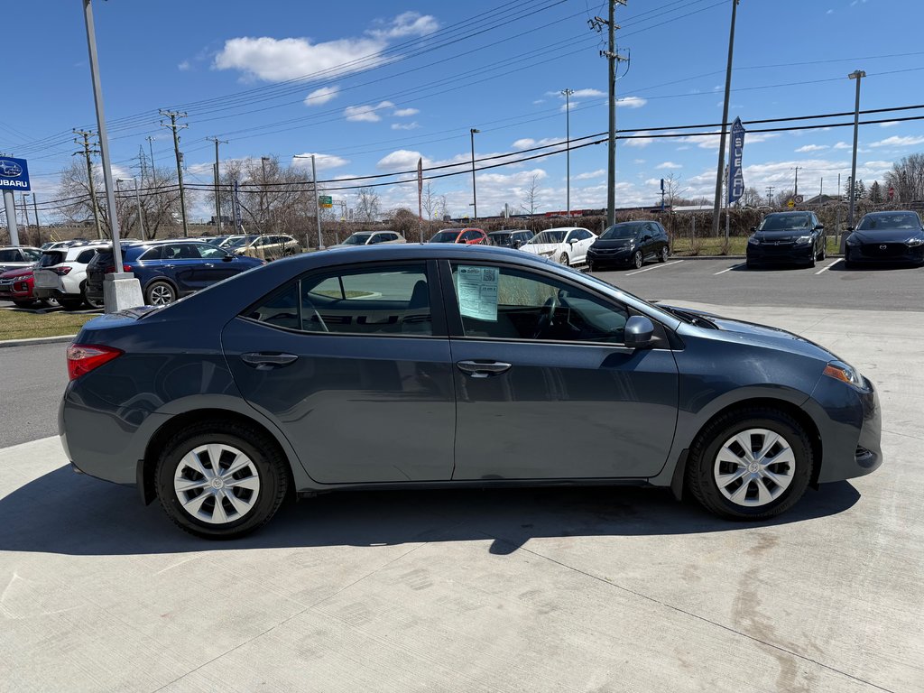 2018 Toyota Corolla CE,1 PROPRIÉTAIRE,JAMAIS ACCIDENTÉ, in Saint-Jérôme, Quebec - 12 - w1024h768px