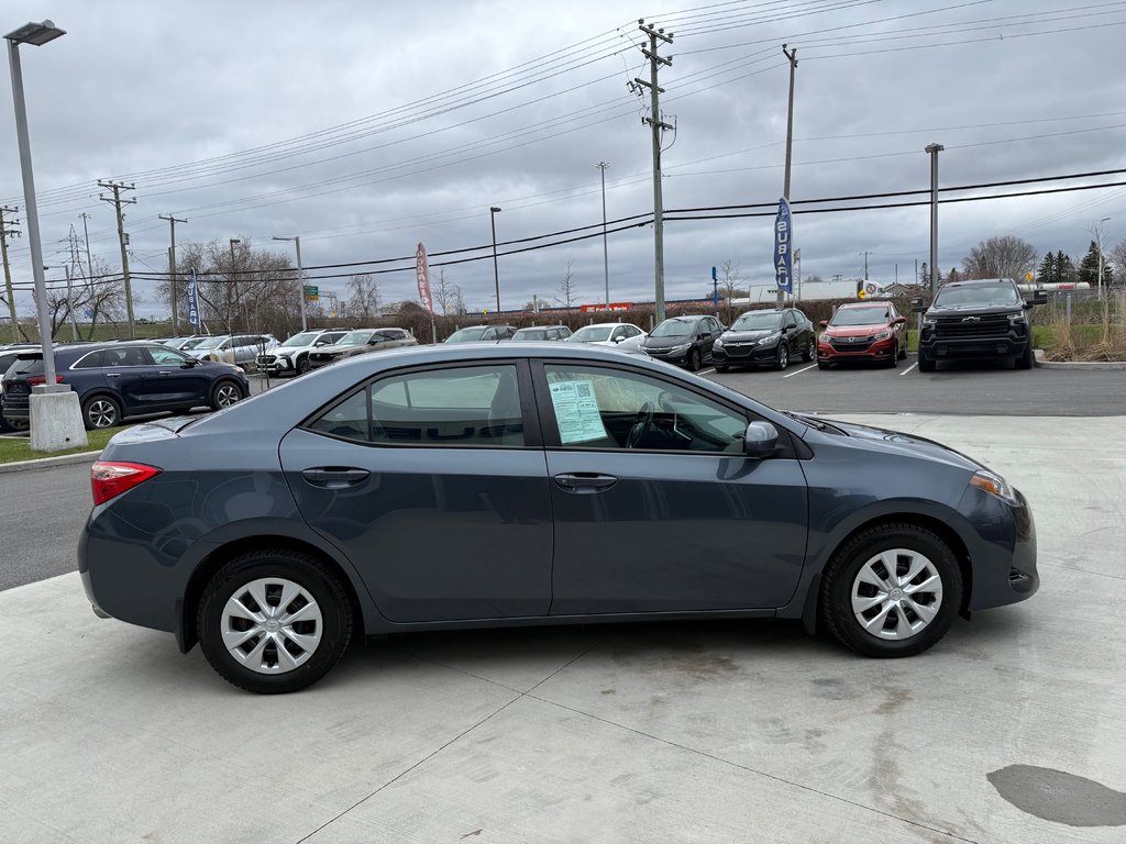 Toyota Corolla CE,1 PROPRIÉTAIRE,JAMAIS ACCIDENTÉ, 2018 à Charlemagne, Québec - 12 - w1024h768px