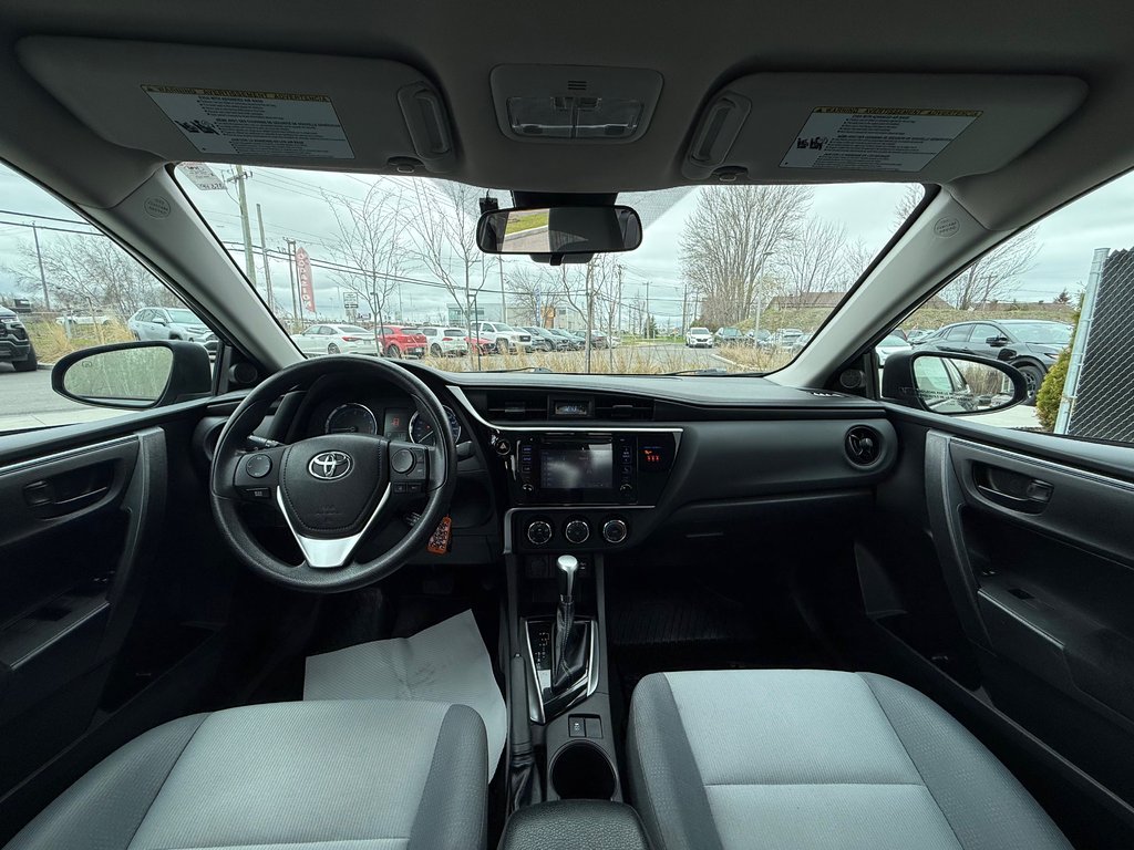 Toyota Corolla CE,1 PROPRIÉTAIRE,JAMAIS ACCIDENTÉ, 2018 à Charlemagne, Québec - 10 - w1024h768px